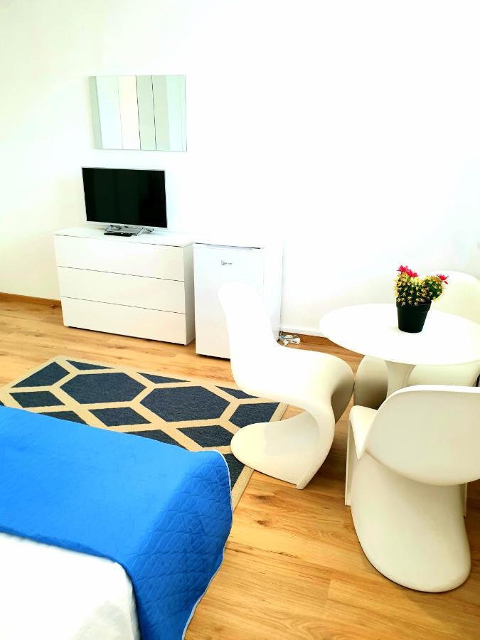 Central City Rooms Olbia Bagian luar foto