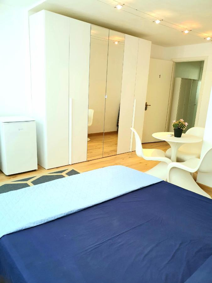 Central City Rooms Olbia Bagian luar foto