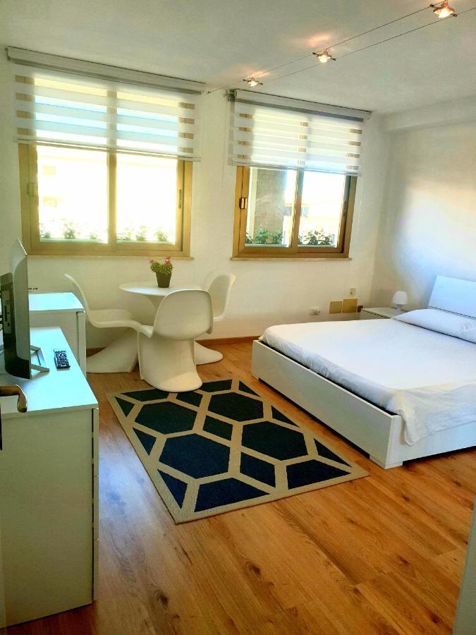 Central City Rooms Olbia Bagian luar foto