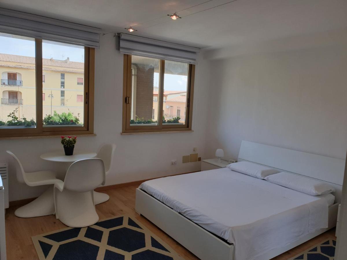 Central City Rooms Olbia Bagian luar foto