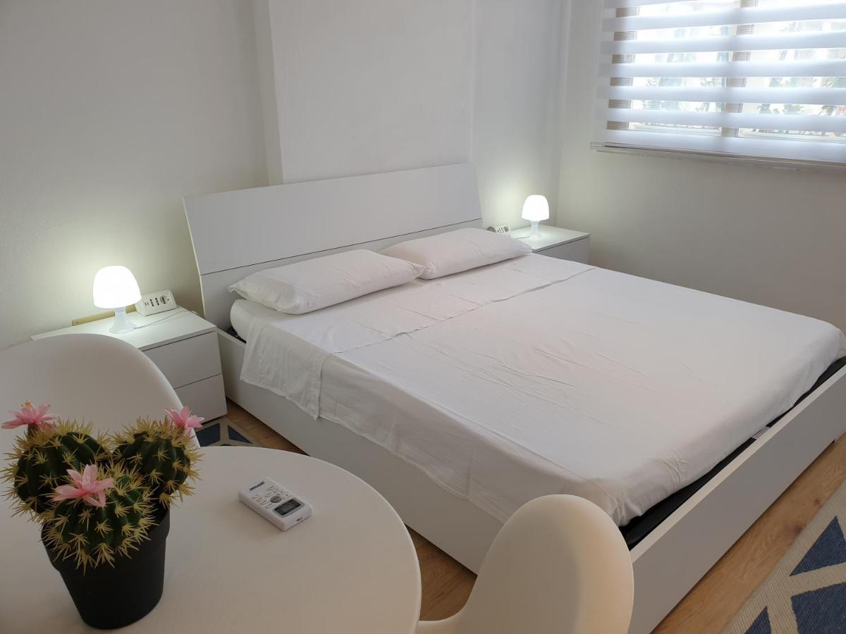 Central City Rooms Olbia Bagian luar foto
